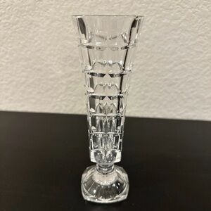 Crystal D’Arques Crystal Vase Block Square
Footed Design